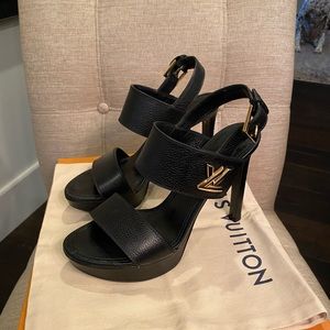 Louis Vuitton Horizon Platform Sandal 9 CM Noir
